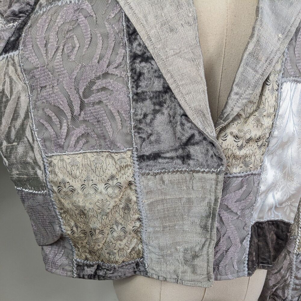 Y2K Patchwork Velvet Jacket XS Gray Silver Lace 90s Eclectic Artsy Whimsigoth - Picture 6 of 16